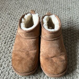 Kids classic ultra mini uggs